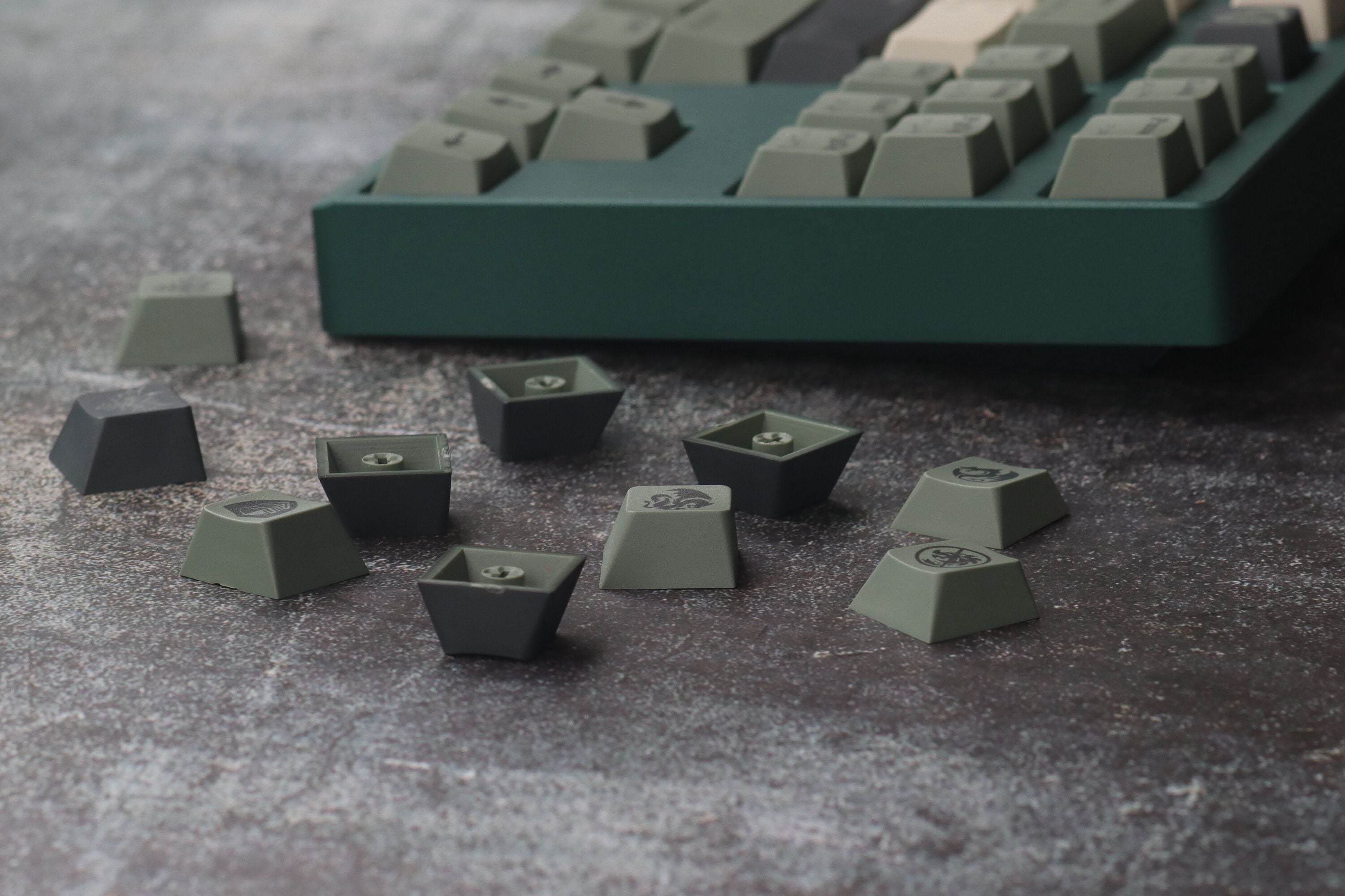 【Group buy】Zero-G Studio X Domikey PBT Keycap Set "Game Master"